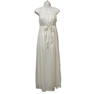 Vintage Miss Elaine Lace Semi Sheer Sleeveless Nightgown